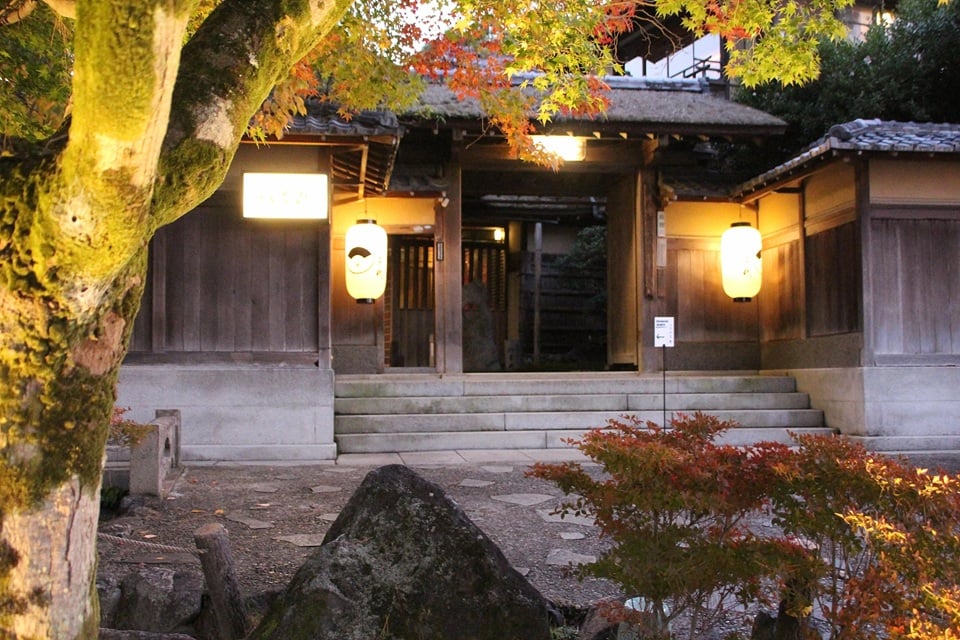 Visiting a Kaiseki Restaurant in Japan From