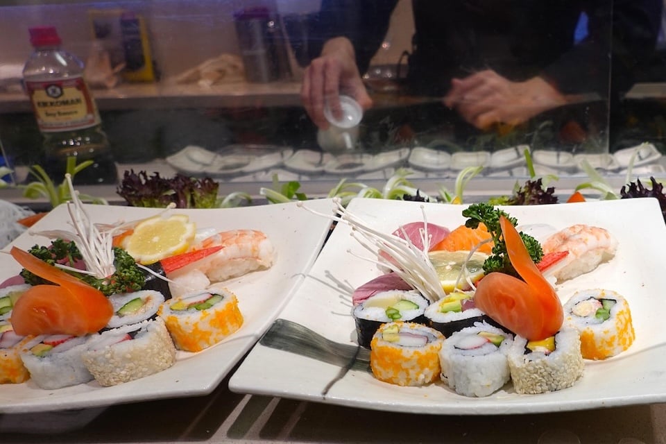 Sushi Restaurant