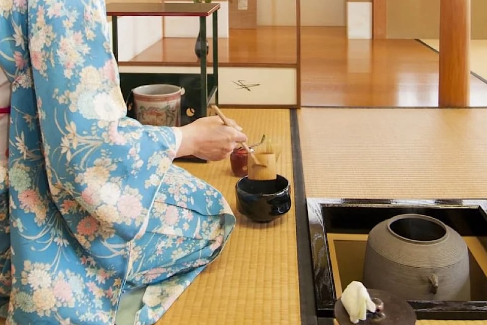 茶道体験：着物と茶道