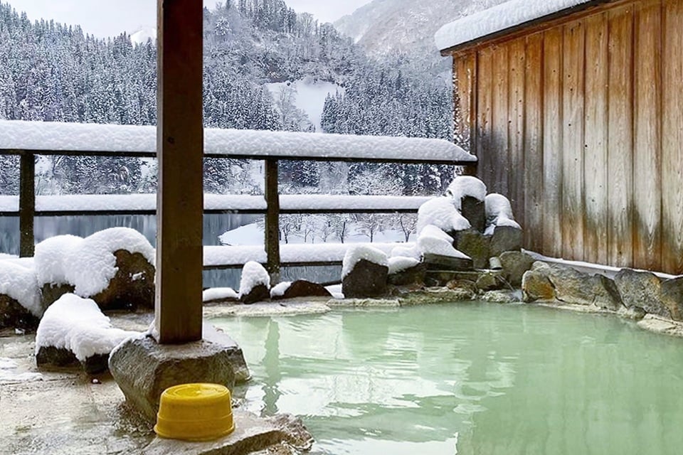 Private Onsen Japan: Ryokan Buyout & Exclusive Snow-View Baths