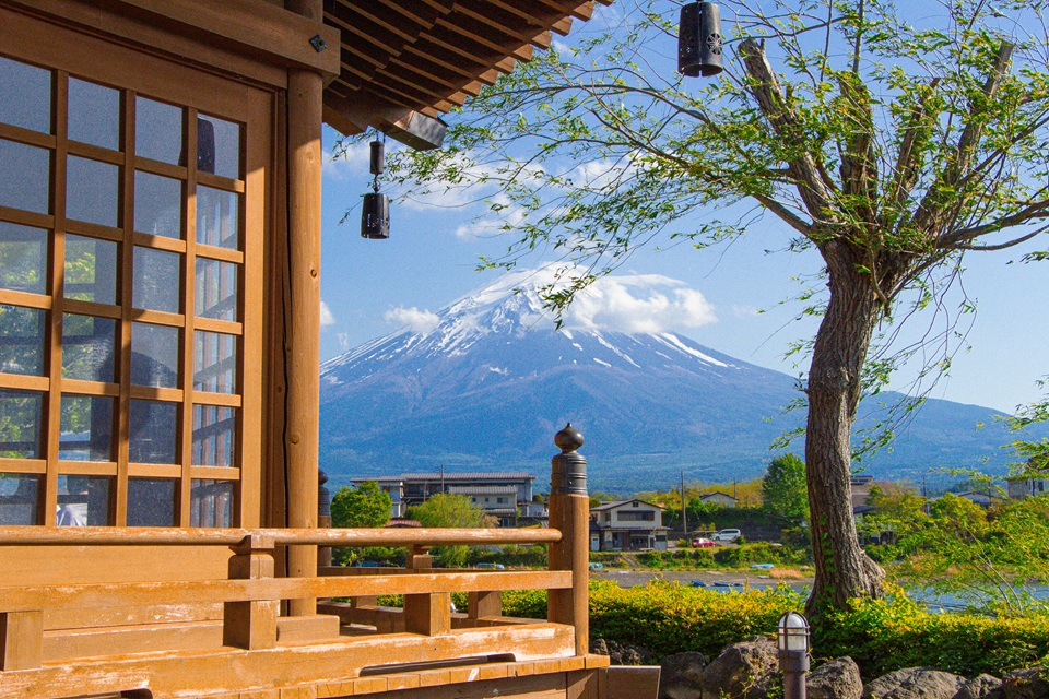 Private Villa Retreat at Mt. Fuji’s Foothills