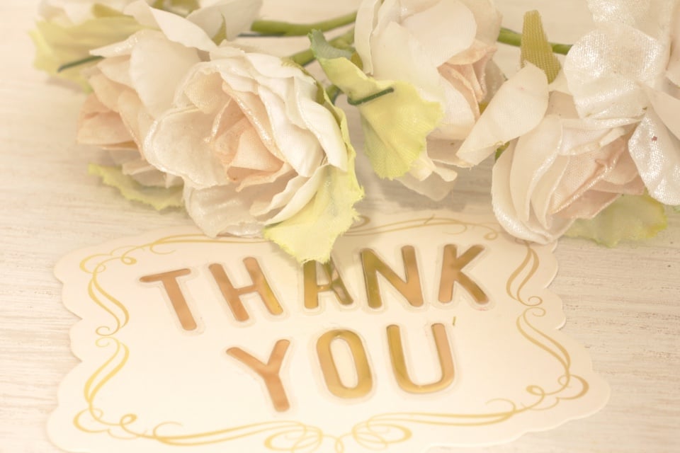 Bouquet of flowers with a thank-you message
