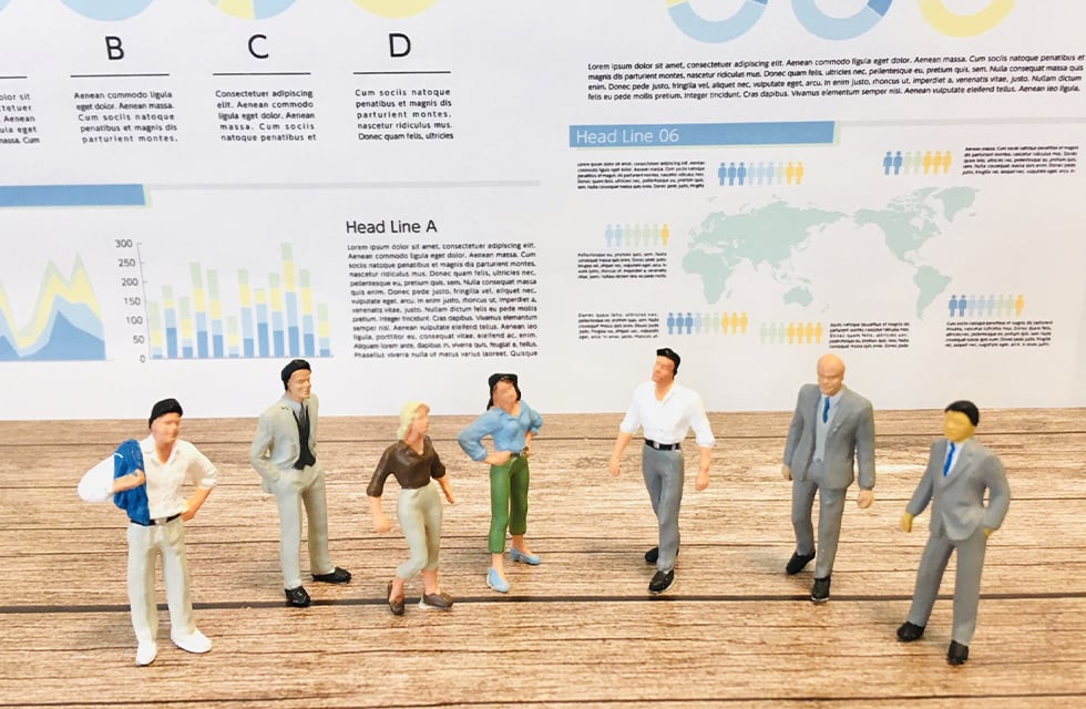 Planning an international conference with multilingual communication, global logistics, visas, and budgeting